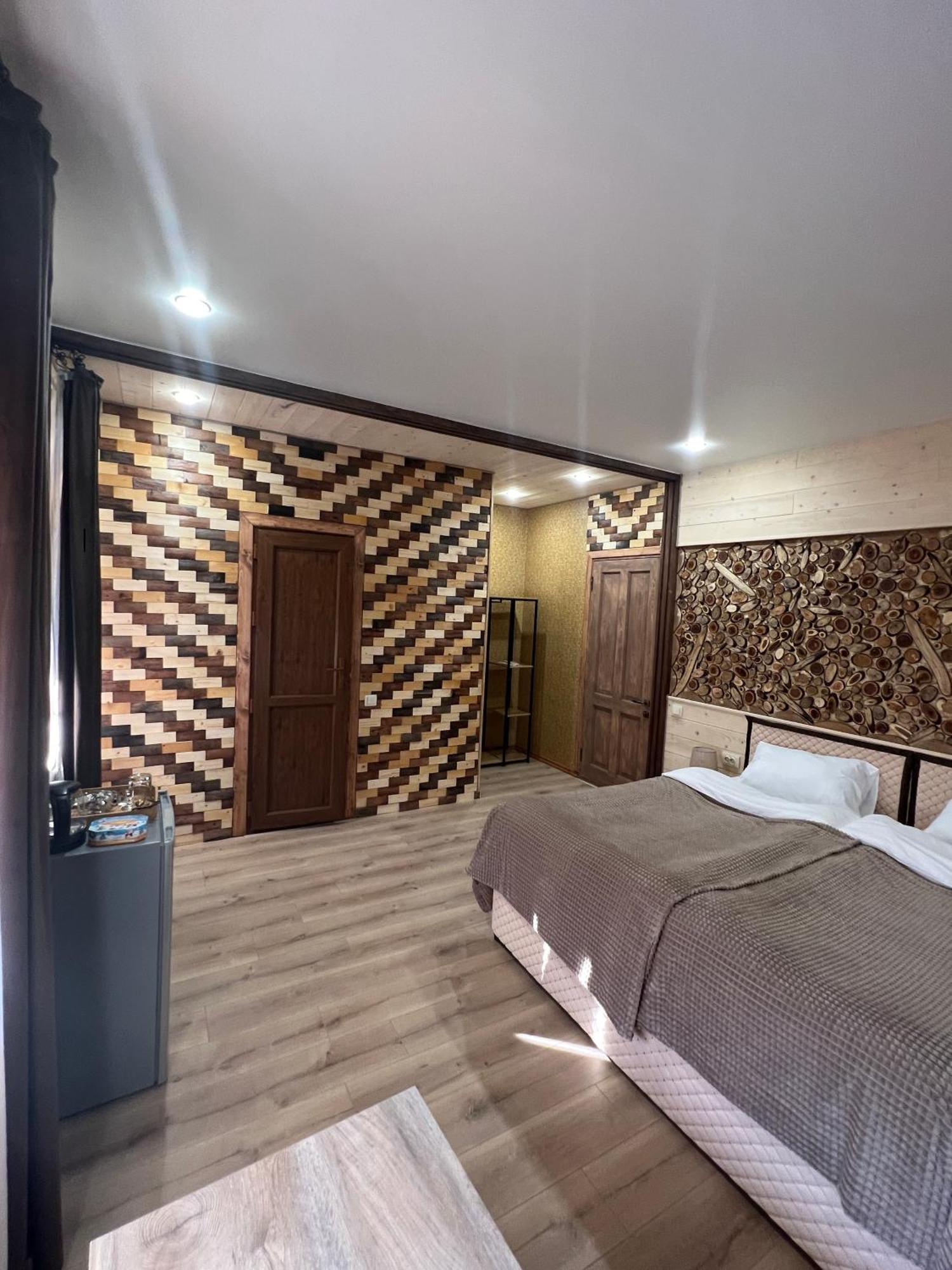 فندق Maru House ديليجان المظهر الخارجي الصورة